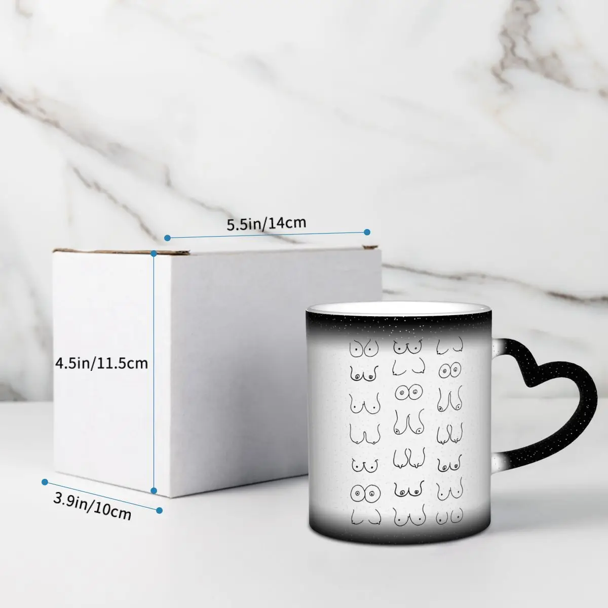 Tazza con disegno di seni in b - Coffee Tea Drawing recensione e prezzo
