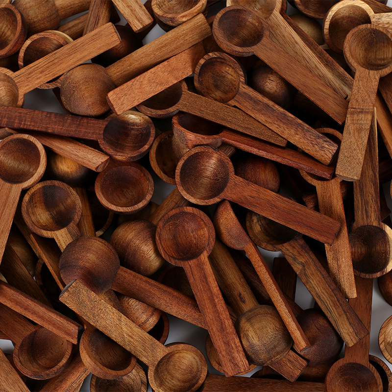 Cucchiaio in Legno di Sandalo  - Coffee Tea Knits recensione e prezzo