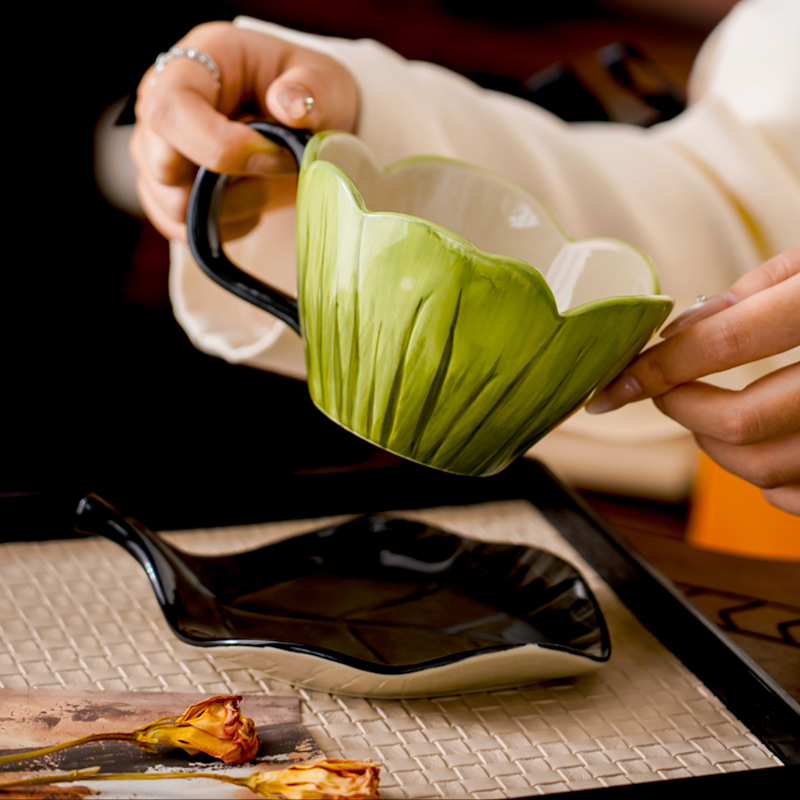 Set di piatti per tazze da caf - Coffee Tea And Leaf recensione e prezzo