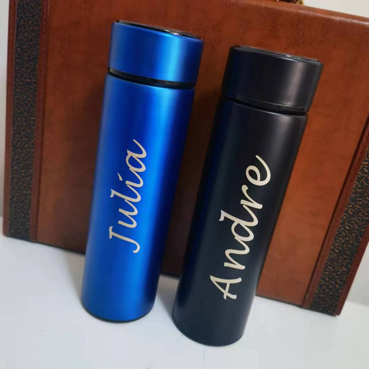 Thermos per caffè/tè con nome  - Coffee Tea Name recensione e prezzo